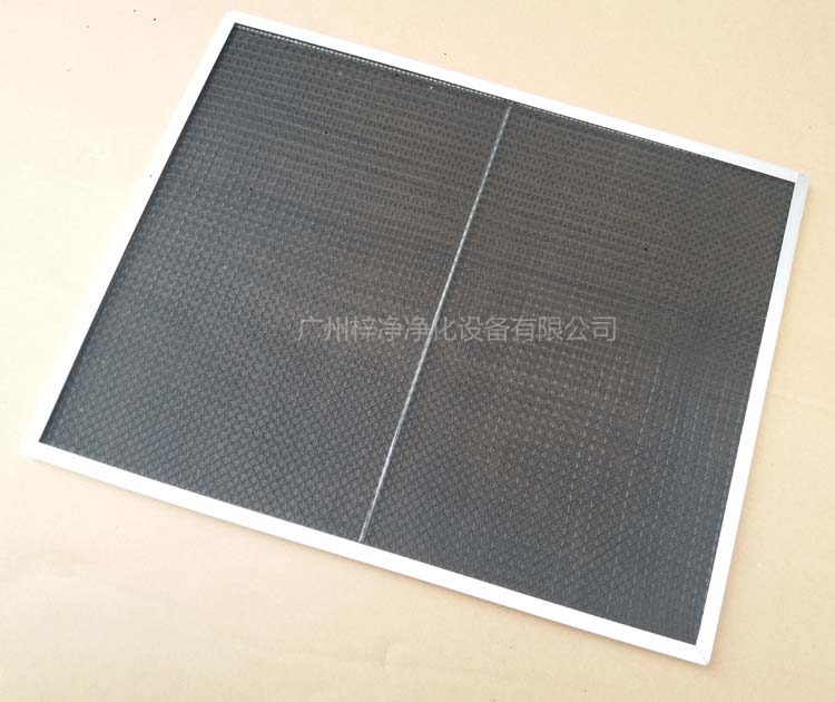 尼龍網(wǎng)初效過(guò)濾器使用場(chǎng)所工業(yè)級(jí)空氣通風(fēng)設(shè)備之初級(jí)過(guò)濾。