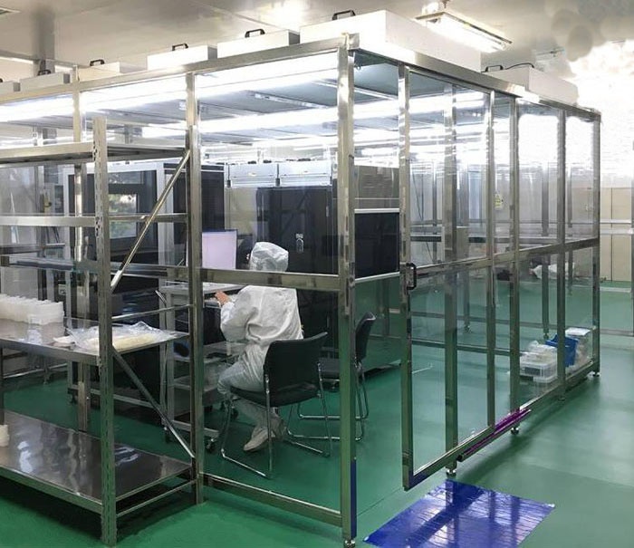 潔凈棚主要組成部分、框架、垂簾、頂部封體、FFU、初效過濾器、高效過濾器等等。