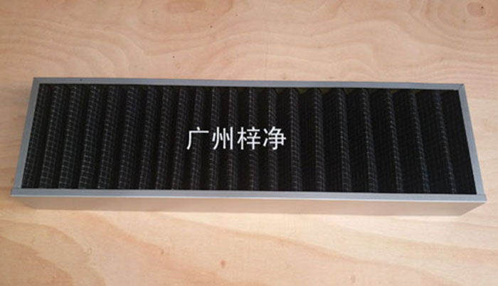 活性碳過(guò)濾器廣泛用于化學(xué)、制藥、食品、娛樂(lè)場(chǎng)所、需要凈化空氣的場(chǎng)所， 有害氣體如苯、甲醛、氨氣等的吸附脫除 溶劑的回收 ，采用活性炭氈比表面積大，吸附能力強(qiáng)，迅速處理各種有害氣體, 有效潔凈空氣對(duì)氣味的控制。